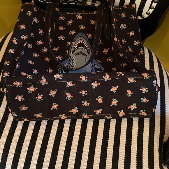 Coach Shark Tote - Picture 3 of 5